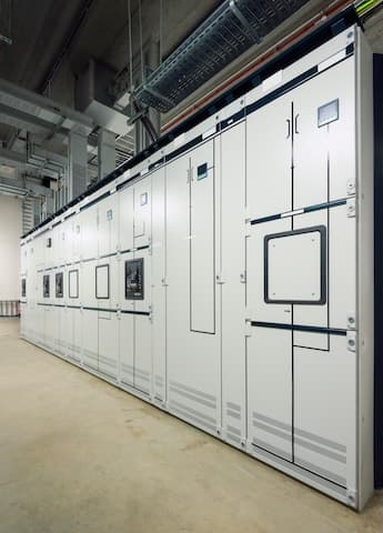 Customized Switchgear & Control Panels